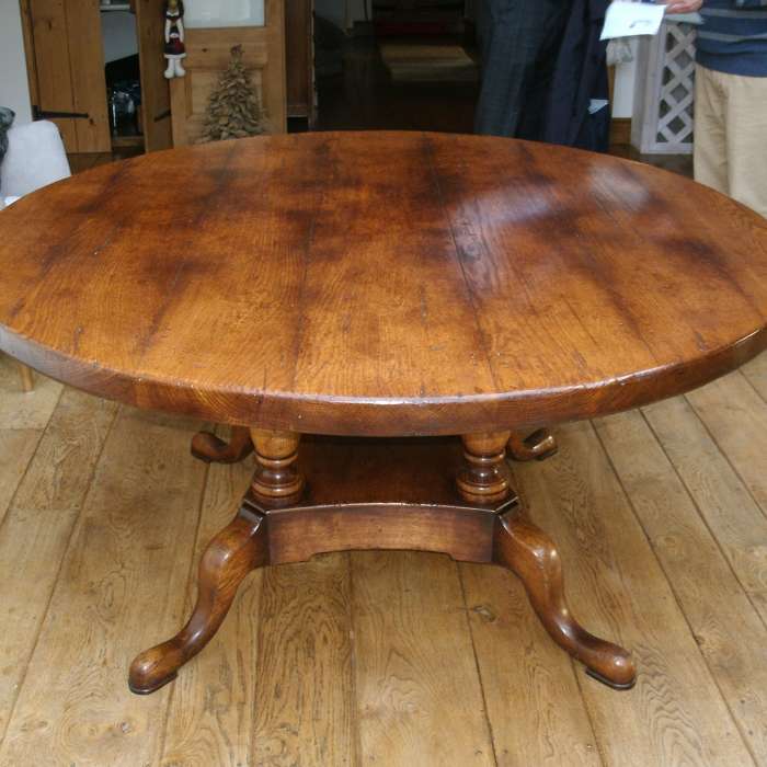 Round platform base table with extra thick top